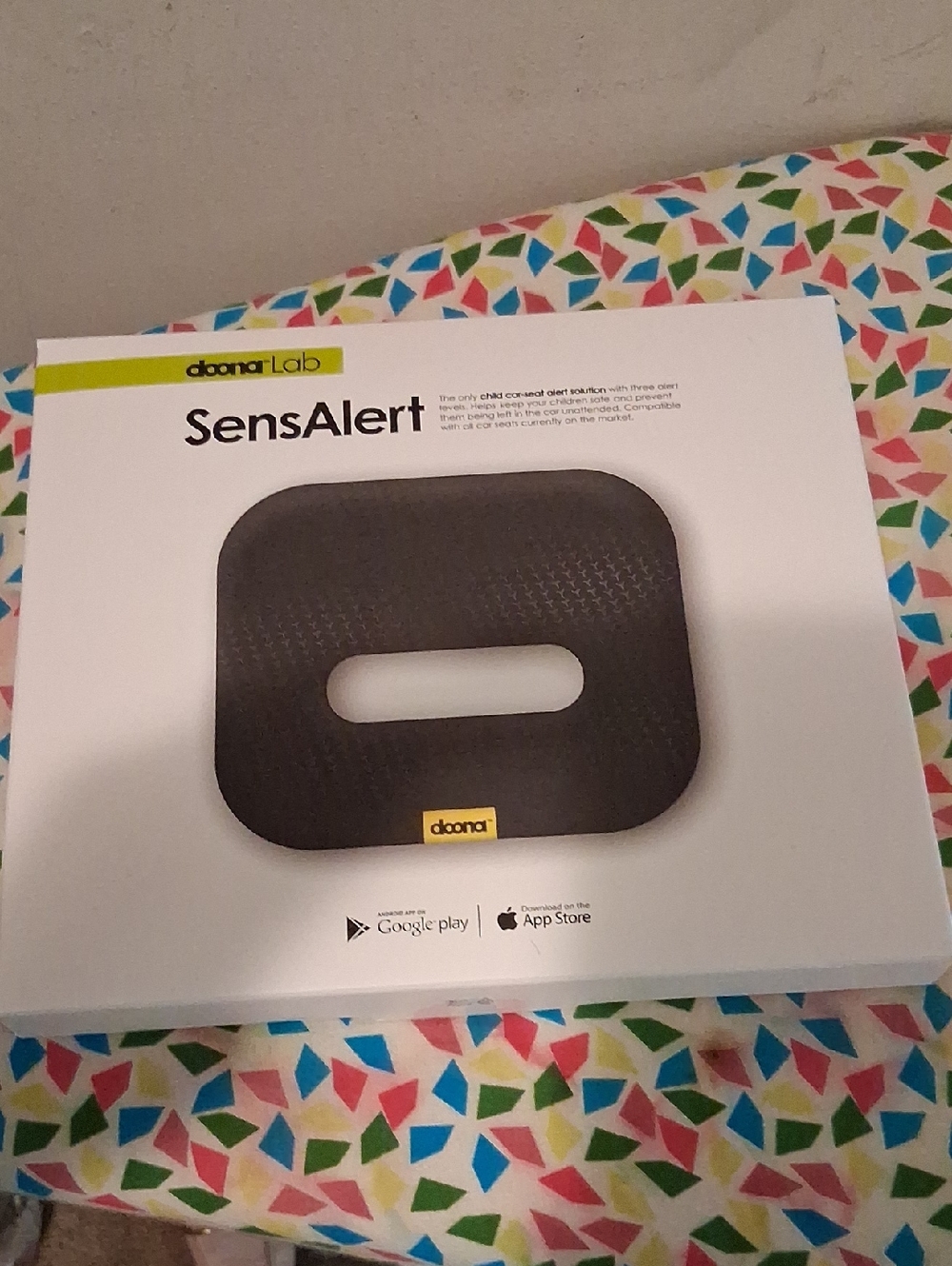 doona Lab SensAlert Smart Sensor - White Box with Black Device Image